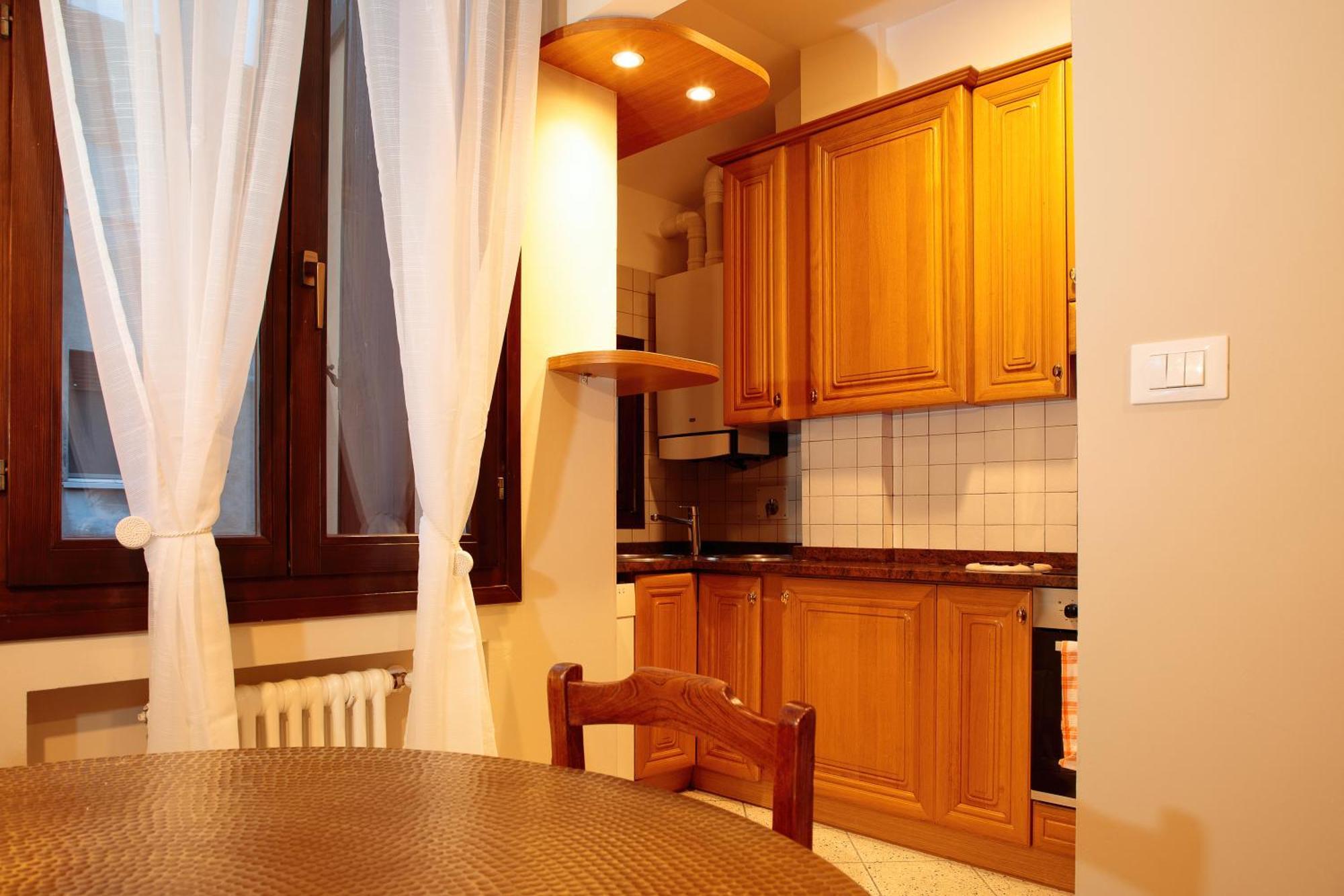 Saint Charles Apartment Bologna Bagian luar foto