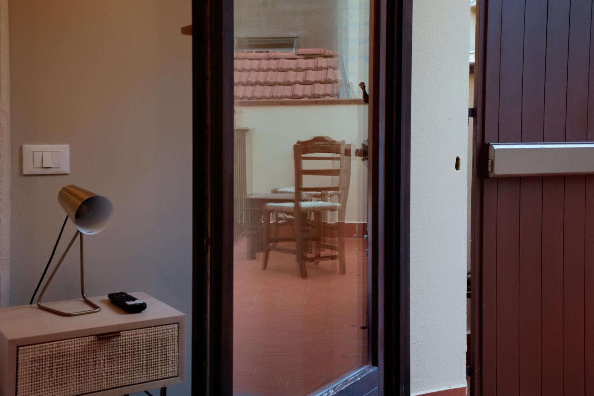 Saint Charles Apartment Bologna Bagian luar foto